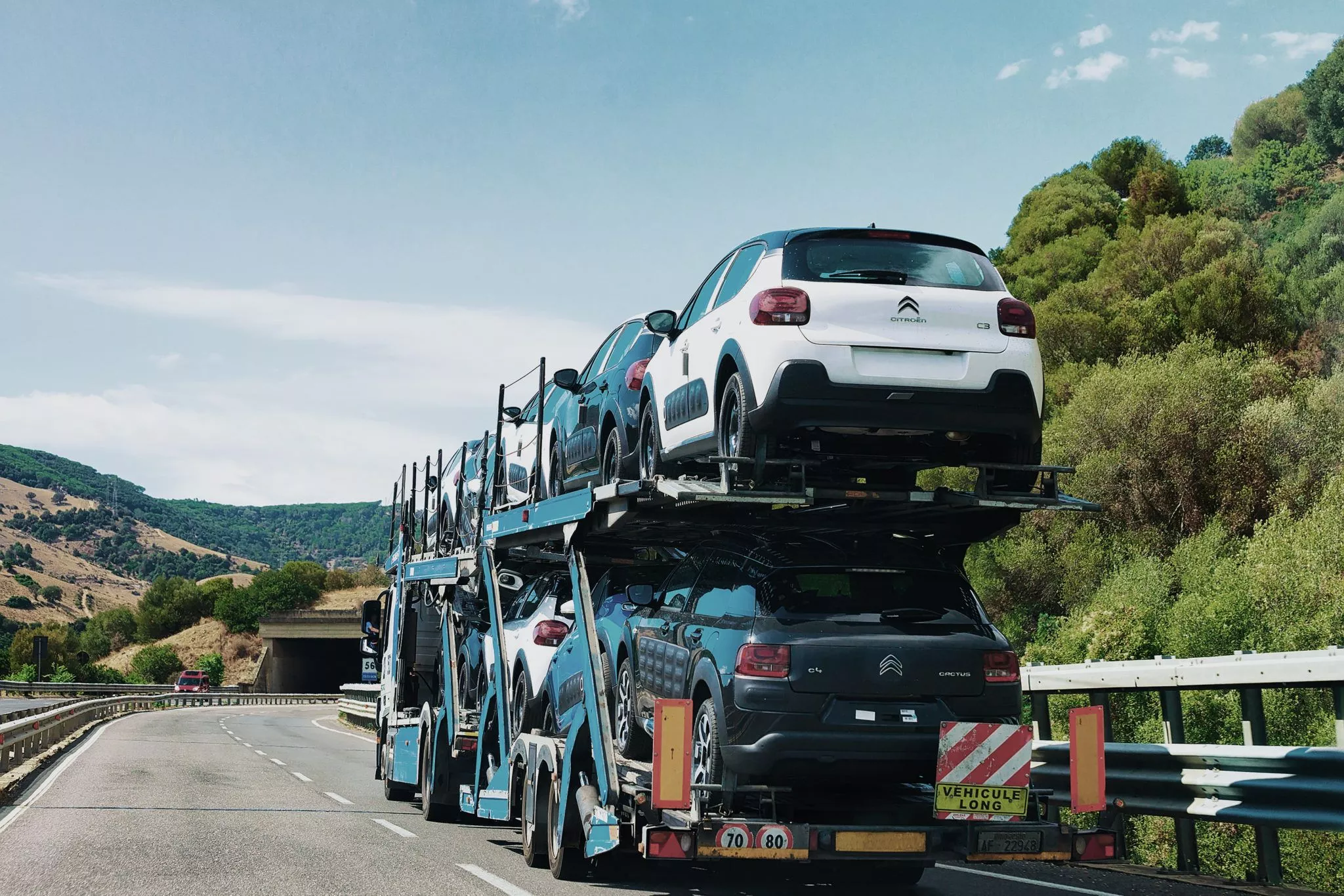 What is terminal to terminal auto shipping?